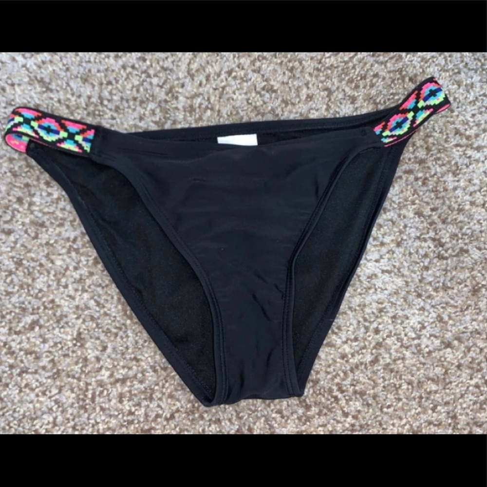 black bikini bottoms